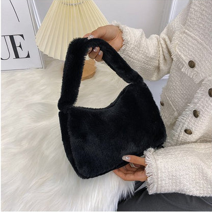 Underarm single-shoulder bag