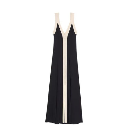 Color-blocked V-neck long strappy knitted dress