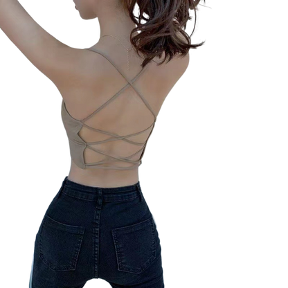 A small vest wraps around the chest for summer