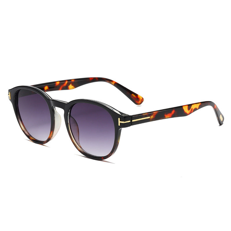 Fashionable T-shaped glasses