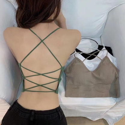 A small vest wraps around the chest for summer