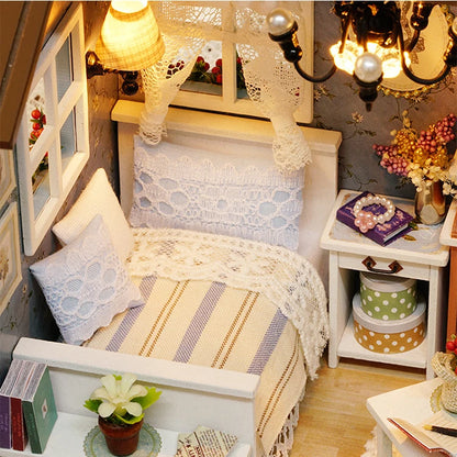 Kitten Mini Wooden Doll House Model Building Kits Toy Home Kit Creative Room Bedroom Decoration with Furniture For Birthday Gift